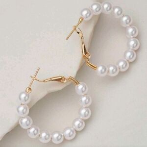 Chic Gold and White Pearl Earrings